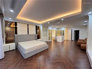 Bán nhanh nhà tam trinh, 80m2 x 7 tầng, thang máy, mới keng, full nội thất, gara, mặt ngõ thông.