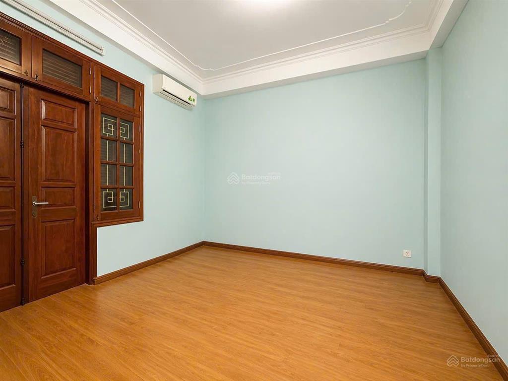 Bán nhà kim giang, 110m2. 5 tầng. oto ngủ trong nhà chỉ 20m ra phố. giá chỉ từ 21 tỷ