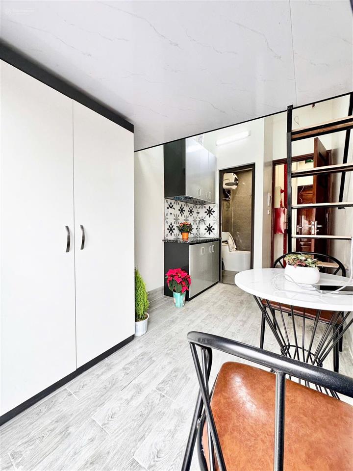 Chính chủ bán tòa ccmn tại minh khai. 60m2, 15 phòng khép kín. doanh thu 65tr/tháng. giá 12,9 tỷ