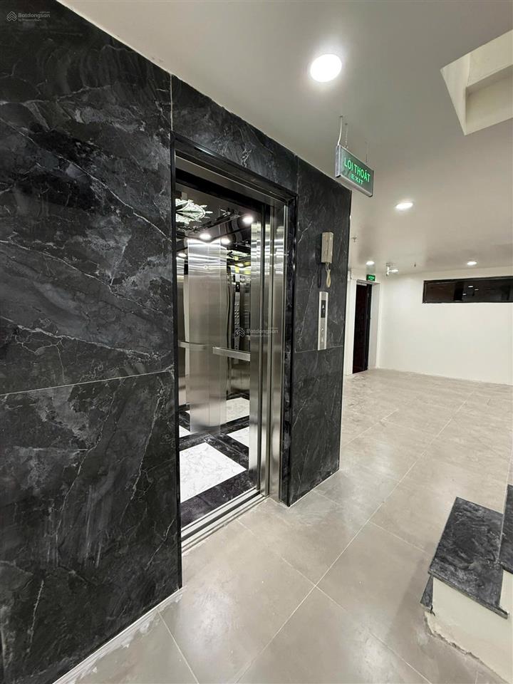 Chính chủ bán tòa ccmn tại minh khai. 60m2, 15 phòng khép kín. doanh thu 65tr/tháng. giá 12,9 tỷ