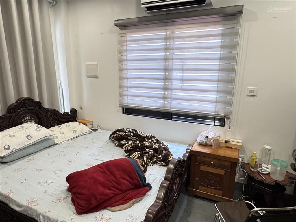Nhà mới, ở luôn chỉ 3 bước chân ra phố đại la, trung tâm. lô góc 3 mặt thoáng vĩnh viễn. giá 8,9 tỷ