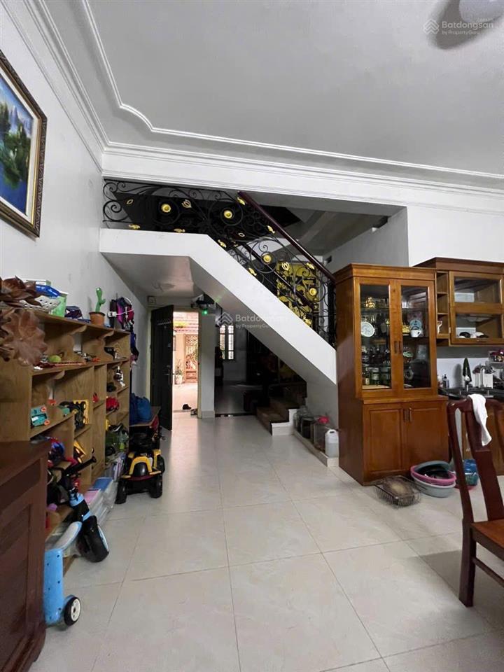 Bán gấp nhà vương thừa vũ, thanh xuân. 100m2. 4 tầng, ngõ thông, oto đỗ cửa giá chỉ 23 tỷ
