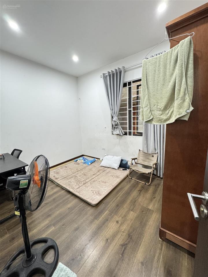 Bán nhà riêng tại đường chiến thắng, hà đông. 45m2. 43 tầng. lô góc, 3 mặt thoáng, oto. giá 12,5 ty