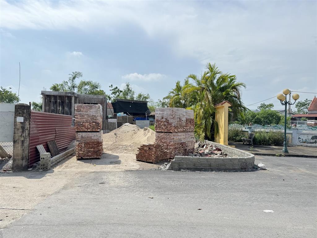 Chính chủ bán đất mặt đường văn tự. 250m2 full thổ cư, lô góc, ô tô tránh thoải mái. giá chỉ 7 tỷ