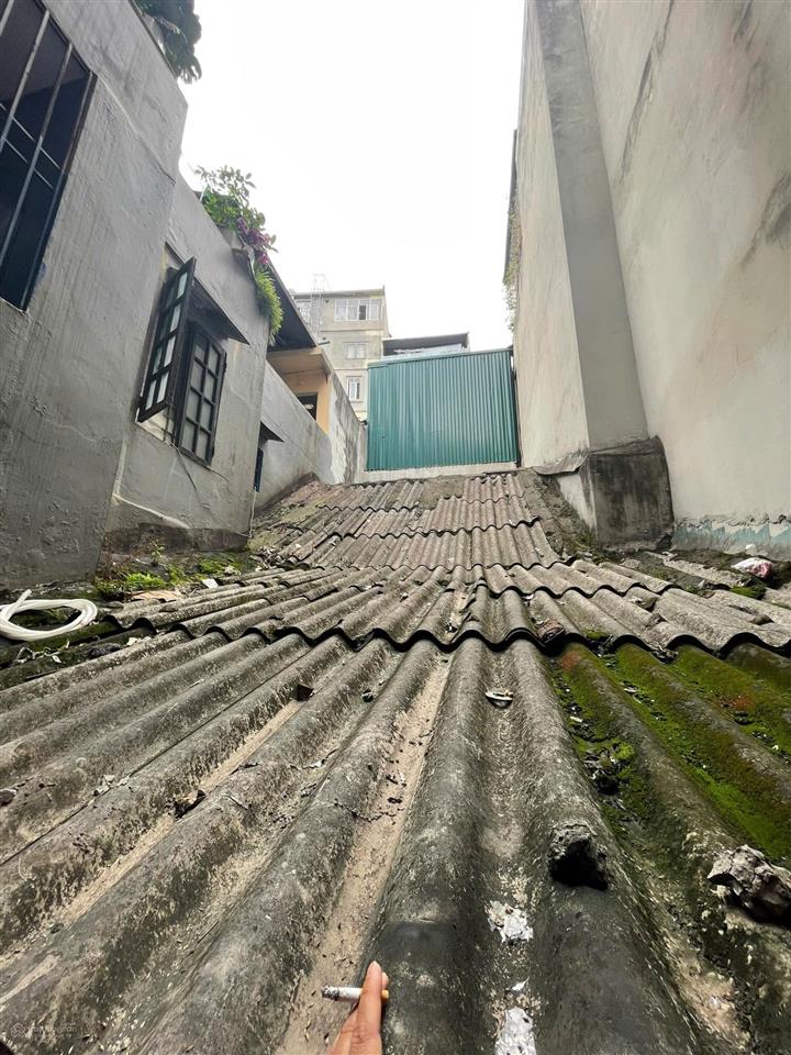 Bán đất đẹp tại ngõ 3 hoàng mai, trương định 40 m2, 7 tỷ vnd, sổ đỏ oto đậu gần cửa nhà