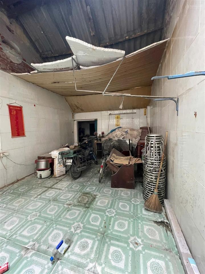 Bán đất đẹp tại ngõ 3 hoàng mai, trương định 40 m2, 7 tỷ vnd, sổ đỏ oto đậu gần cửa nhà