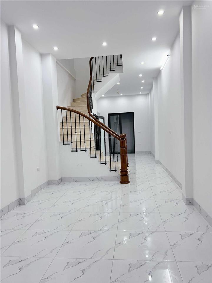 Chính chủ bán nhà vĩnh ninh vĩnh quỳnh 42m2 x 4tầng ngõ thông oto đỗ gần chỉ 5.5tỷ  0982 360 ***