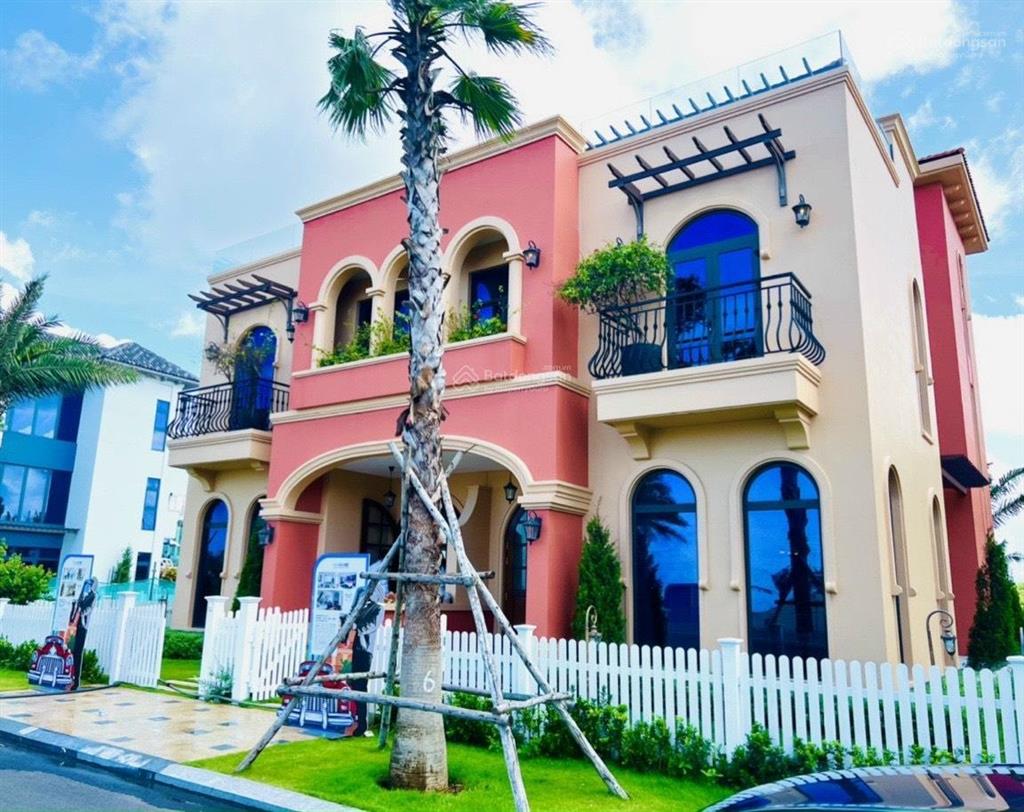 Bán cắt lỗ 6 tỷ căn biệt thự đơn lập 300m2 trực diện sông ray habana,hàng hiếm giá chỉ 14.368 tỷ .