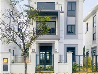 Biệt thự đơn lập 240m2,view sông 4 mặt thoáng mát mẻ,nhà sẵn ,đường 14m,giá chỉ 18.2 tỷ(bao sổ)