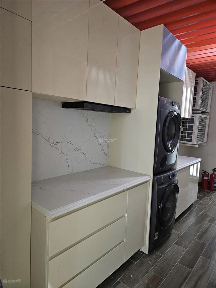 Cho thuê cc 113m2 tại block i, the peak, tân phú, q7, tp.hcm
