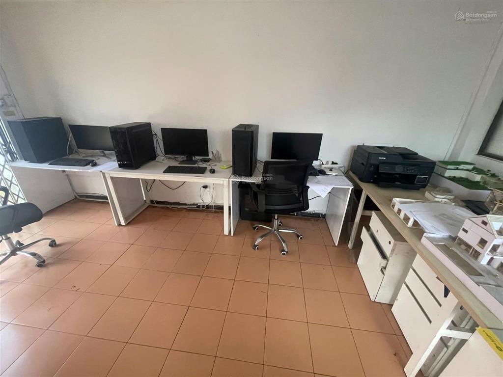 Bán nhà góc 2 mặt tiền hoa lan  hoa hồng | phan xích long | vị trí kinh do