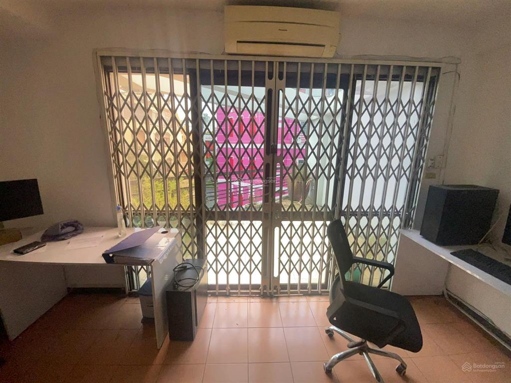 Bán nhà góc 2 mặt tiền hoa lan  hoa hồng | phan xích long | vị trí kinh do