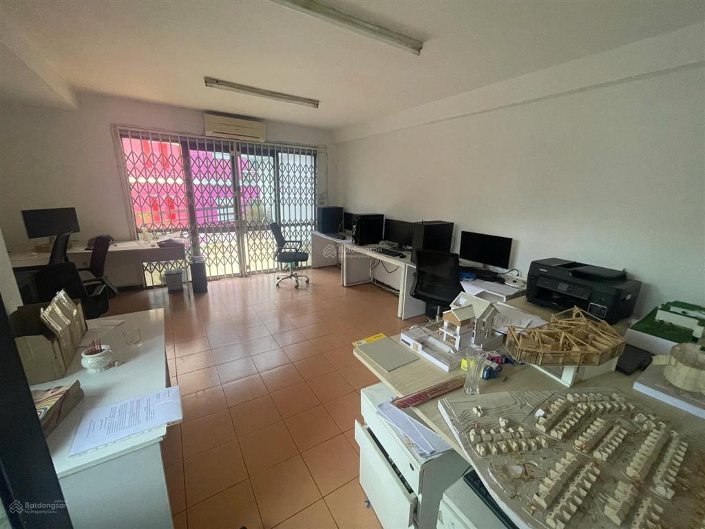 Bán nhà góc 2 mặt tiền hoa lan  hoa hồng | phan xích long | vị trí kinh do