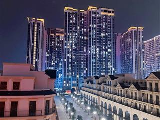 Căn 2 ngủ masteri view biệt thự cực đẹp giá