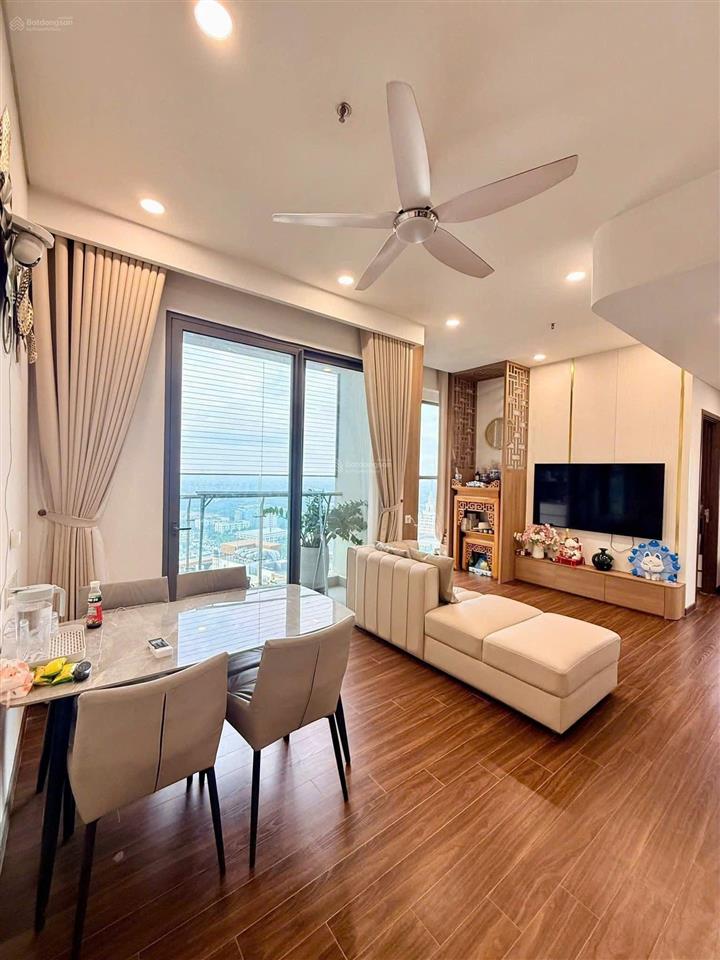 Masteri tòa h2 căn 2pn + 65m2 full đồ, giá 15.5tr/tháng bao phí