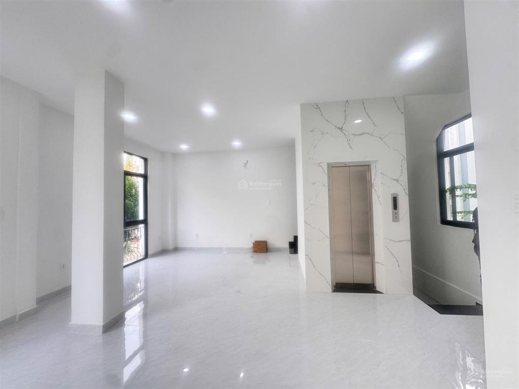 Chính chủ cho thuê nhà liền kề vhgp, căn m411 96m2