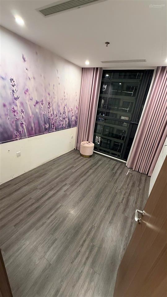 Mua 2pn+1, 2wc  70,6 m2 tại tòa tonkin  giá chỉ 5 tỷ  rẻ chưa từng có