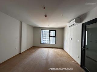 Chính chủ bán studio  32m2 g2  tầng 10  sola park  k view nghĩa trang  nhận nhà tháng 11/2026