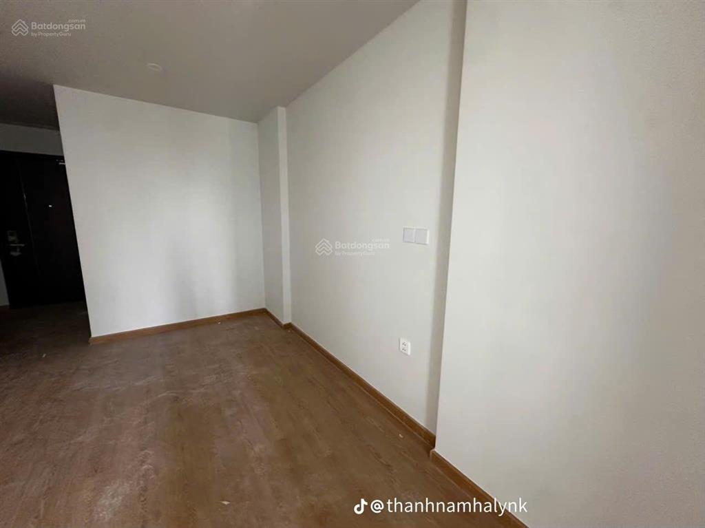 Chính chủ bán studio  32m2 g2  tầng 10  sola park  k view nghĩa trang  nhận nhà tháng 11/2026
