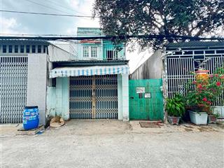 Nhà ngon giá đầu tư 195m2 xây 4 căn chung nhà trệt lầu mặt tiền đường lớn hóc môn