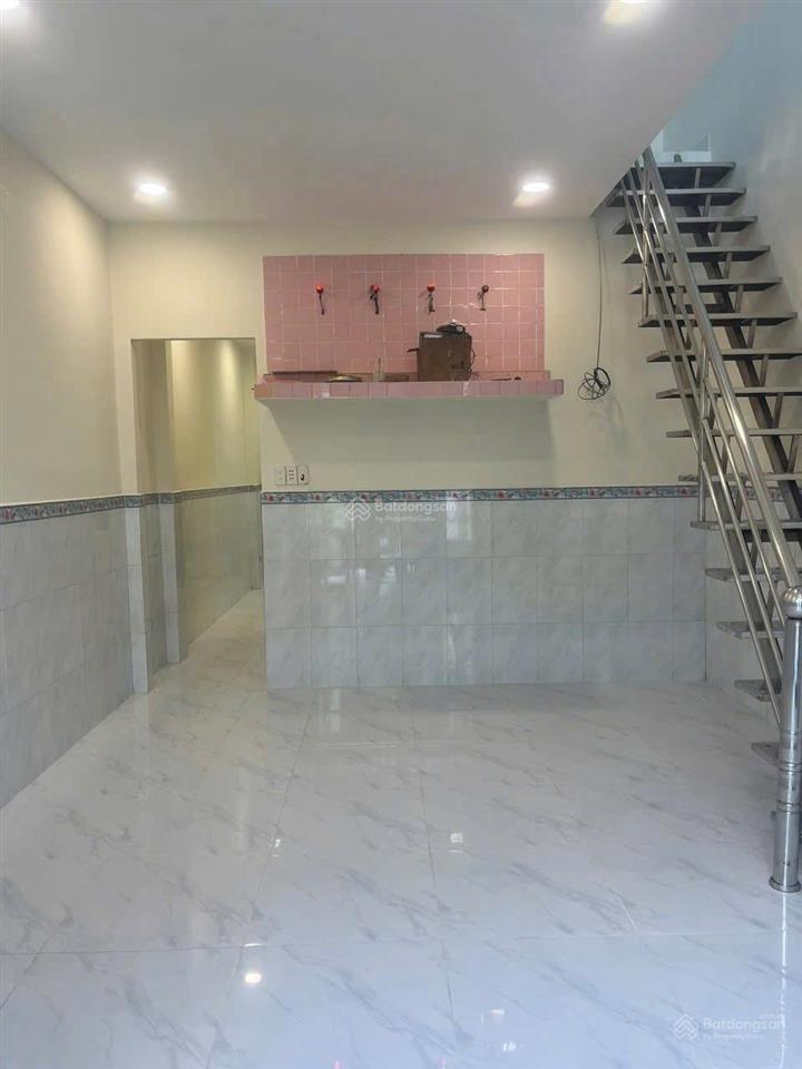 Nhà thạnh lộc q12 chỉ 2,99 tỷ 49,3m2, 4x13m, sổ hồng riêng hoàn công 1 trệt + p ngủ trệt