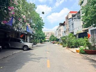 Gia đình định cư nước ngoài cần bán nhà 3 tầng 4x25m mt dc7, tân phú, hcm.