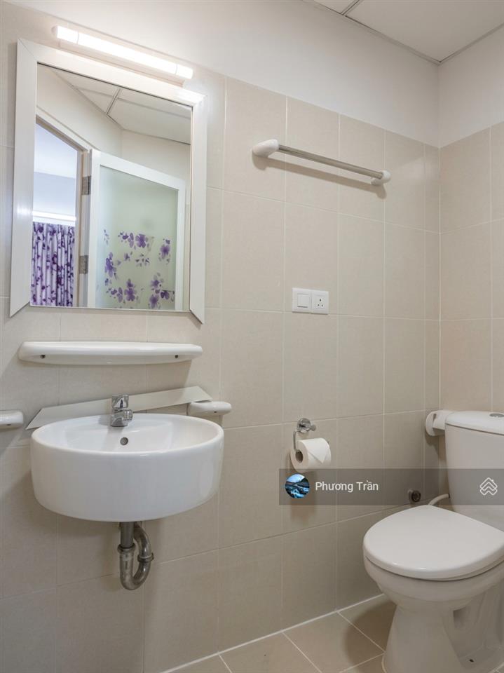 Bán căn góc ehome 3, 2 view  2 phòng ngủ, 67m2, sổ hồng sẵn, giá tốt 2 tỷ 780
