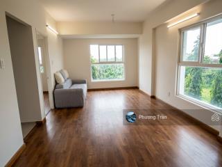 Bán căn góc ehome 3, 2 view  2 phòng ngủ, 67m2, sổ hồng sẵn, giá tốt 2 tỷ 780