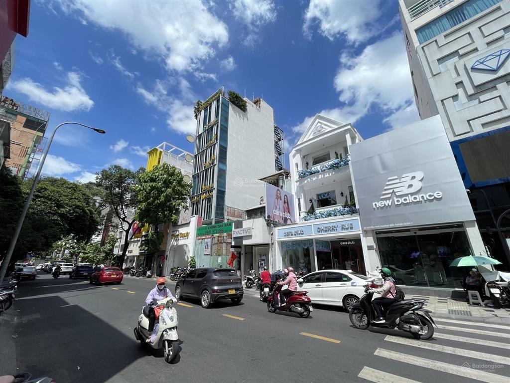 Cho thuê mt nguyễn trãi q1 (dt 5x20m 2 tầng trống suốt,) gần ngã sáu phù đổng