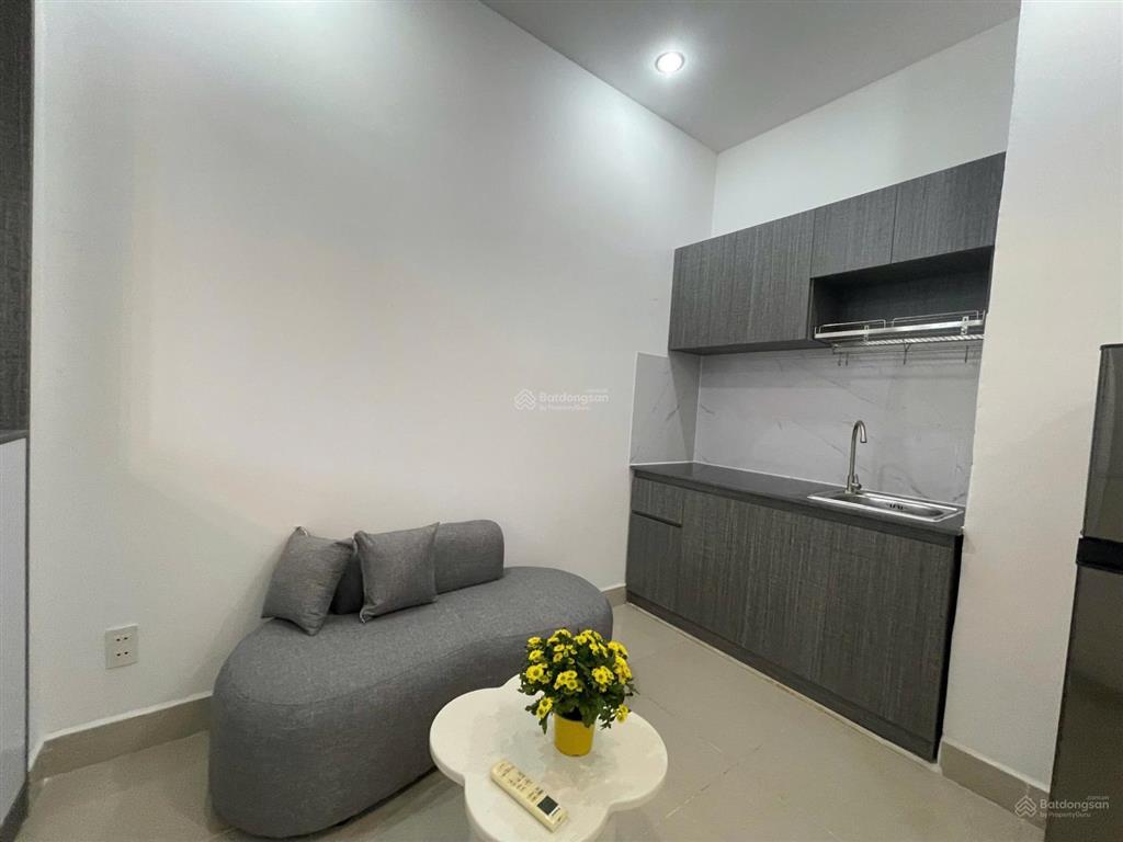Còn 1 căn hộ tách bếp duy nhất 8tr ngay phố bùi viện giờ giấc tự do xe hơi tới cửa nội thất cao cấp