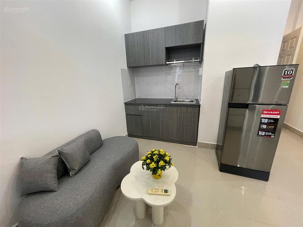 Còn 1 căn hộ tách bếp duy nhất 8tr ngay phố bùi viện giờ giấc tự do xe hơi tới cửa nội thất cao cấp