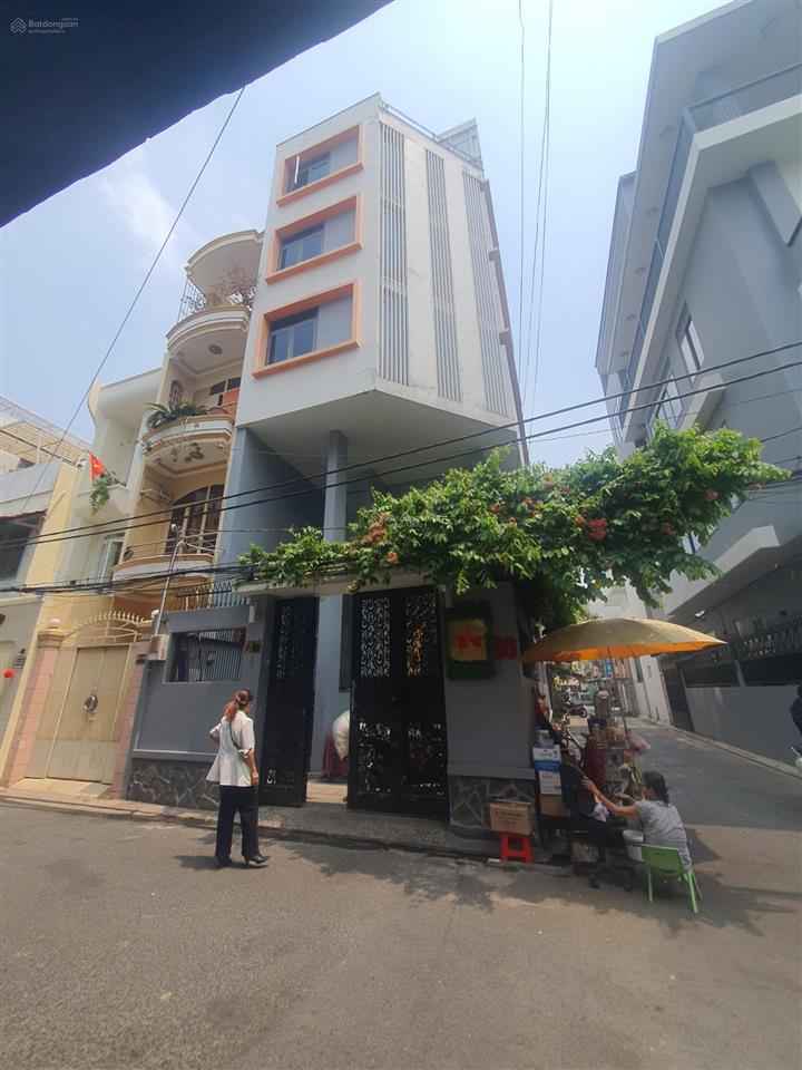 Tòa nhà cho thuê đường lê văn sỹ, phường 1. dt 6,5x22m. hầm, trệt, 4 lầu. sàn thông suốt