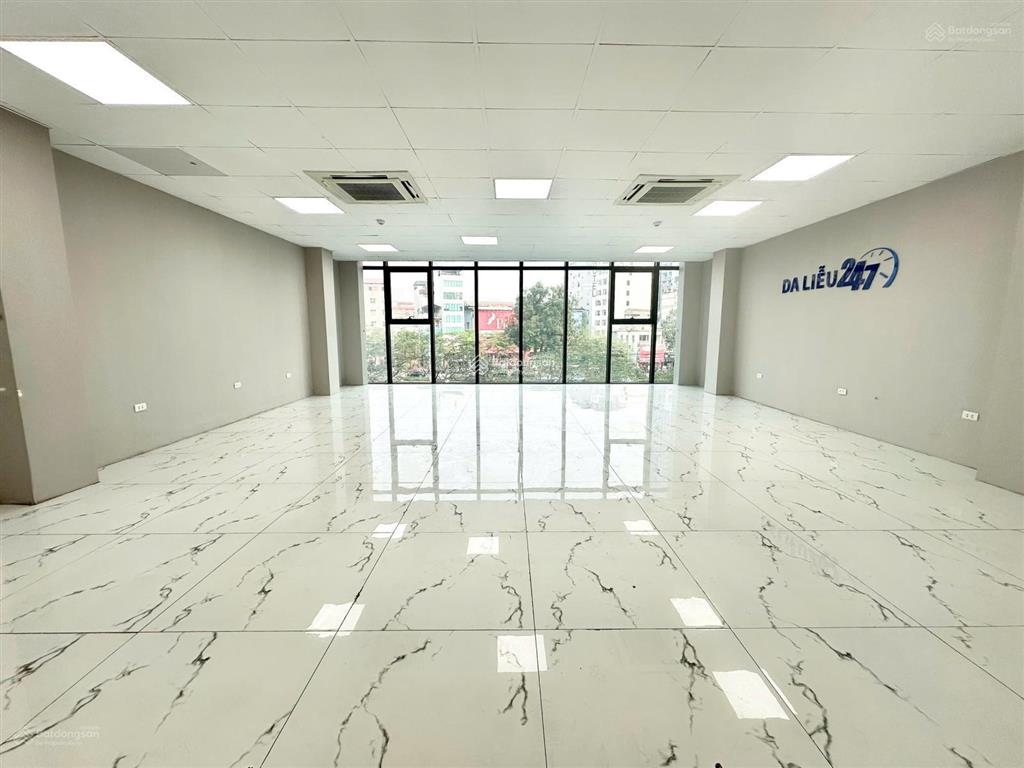 Cho thuê tòa nhà hẻm vip hồ văn huê, phường 9. dt 8x20m. hầm  5 tầng. sàn trống suốt.