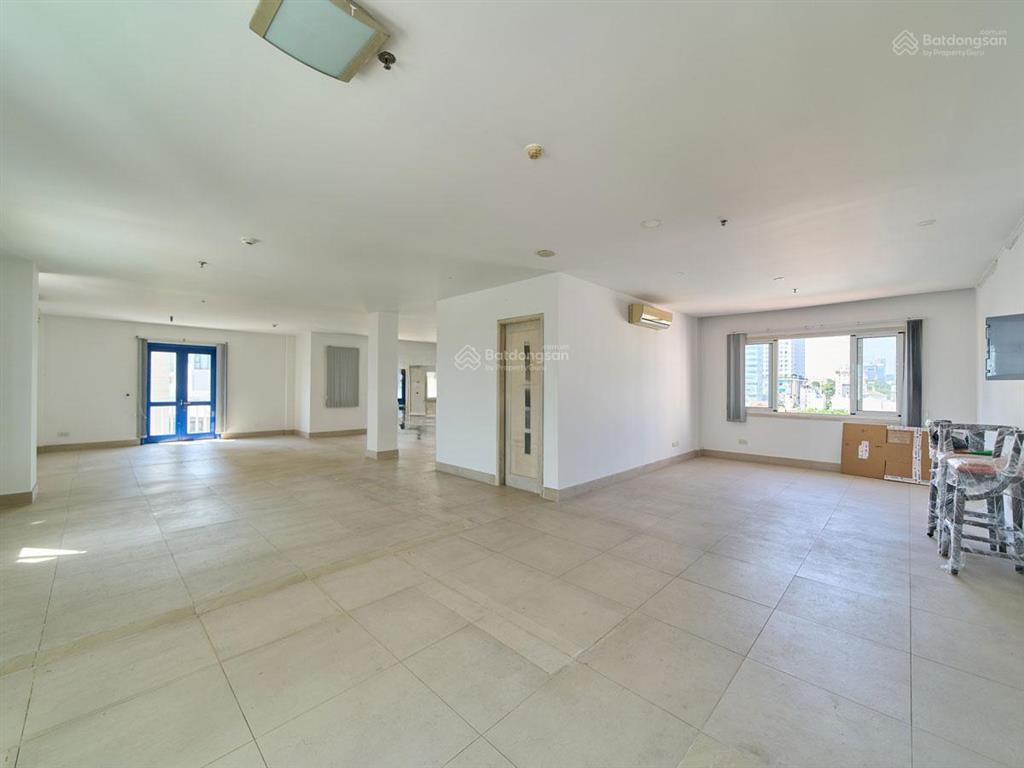 Building đường nguyễn văn trỗi, p. tân sơn hòa (tân bình). dtsd 1.540m². 2 hầm  7 tầng. sàn suốt