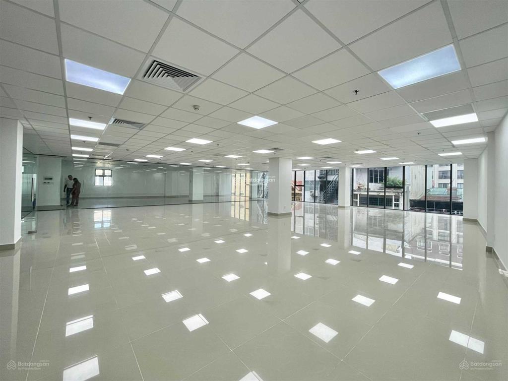 Building cho thuê khu bàu cát, p. tân bình. ngang 12m. dtsd 1.200m2. hầm  6 tầng. có pccc