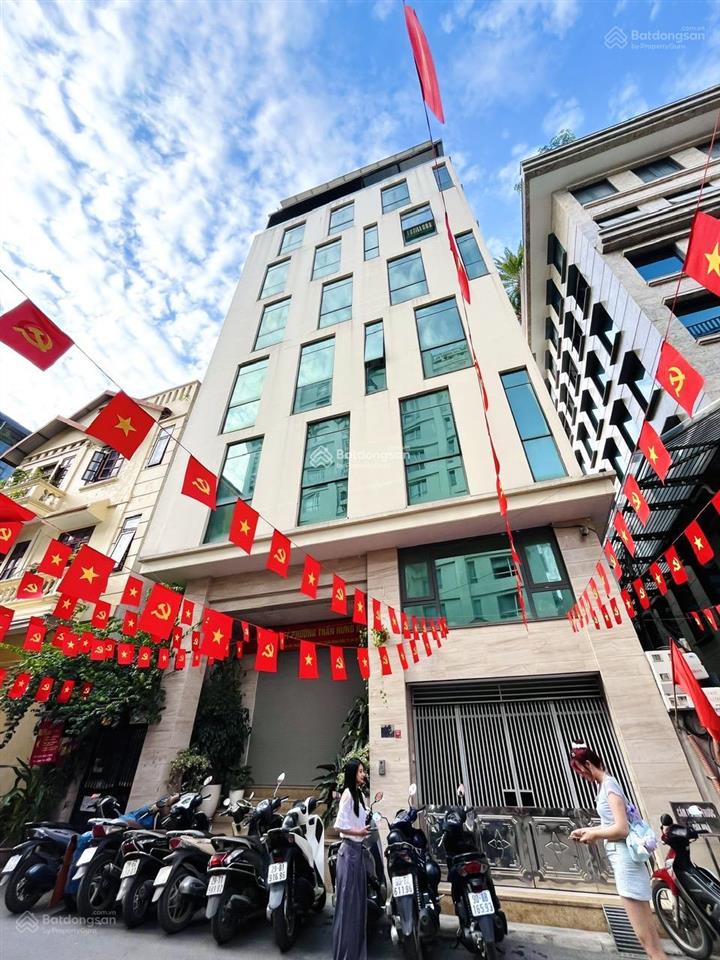 Building đường trần hữu trang, p. phú nhuận. dtsd 1.050m2. hầm  7 tầng. pccc đạt chuẩn
