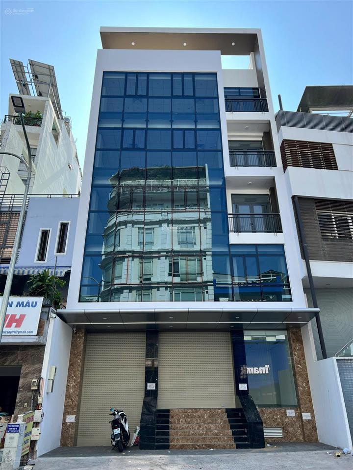 Cho thuê tòa nhà mt phan bá phiến khu vip k300. dt 10x18m. hầm  trệt  lửng  4 lầu. pccc chuẩn