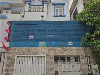 Cho thuê biệt thự đường hoa lan, p. cầu kiệu. dt 8x18m. hầm  trệt  3 lầu. sẵn máy lạnh.