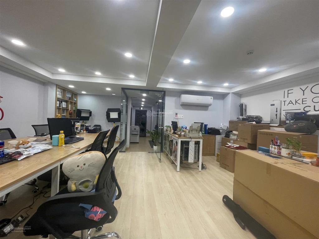 Nhà nguyên căn đường bình giã, p. tân bình. dt 7x20m. hầm  trệt  3 lầu. sẵn máy lạnh