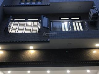 Nhà nguyên căn đường bình giã, p. tân bình. dt 7x20m. hầm  trệt  3 lầu. sẵn máy lạnh