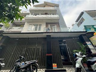 Cho thuê biệt thự đường hoàn hoa thám ngay ga t3 mới. dt 10x20m. trệt 3 lầu. nội thất cơ bản