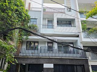 Cho thuê nguyên căn hẻm lớn đặng văn ngữ. dt 10x14m. trệt  3 lầu  sân thượng. nhà sẵn máy lạnh