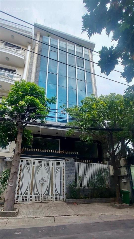 Tòa nhà cho thuê mt đường c1, ngay etown. dt 7,8x25m. hầm  5 lầu. sàn suốt. pccc