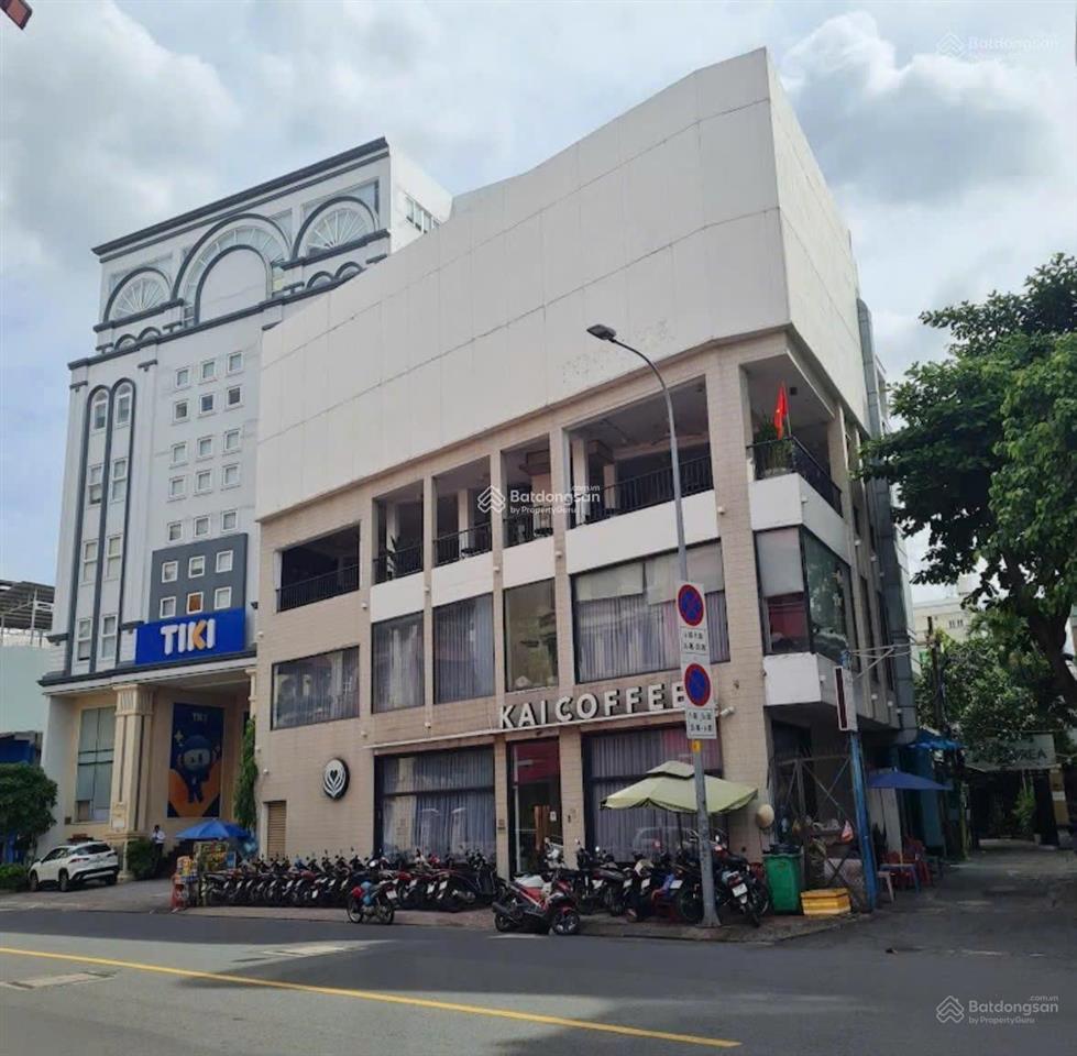 Cho thuê căn góc 2 mặt tiền đường út tịch. ngang 16,5m. 1 trệt  3 lầu. vị trí thương hiệu