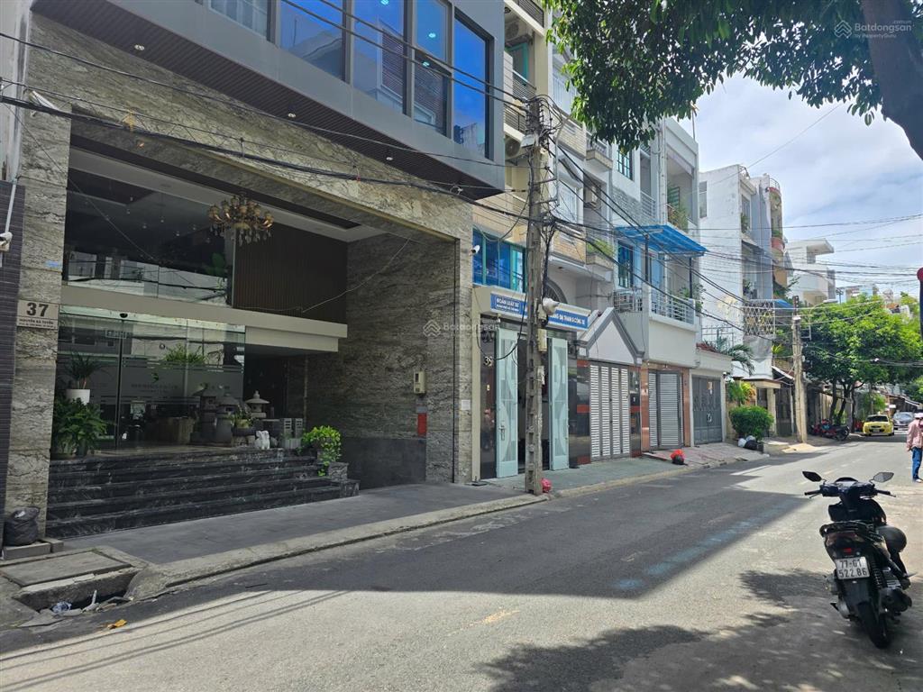 Building cho thuê mặt tiền khu văn phòng k300. dtsd 750m2. 1 hầm  6 tầng. đầy đủ hệ thống vp