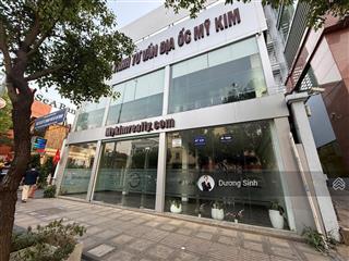 Cho thuê nguyên căn mặt tiền đường lớn trường sơn. vị trí thương hiệu. ngang 14m. 3 tầng thông suốt