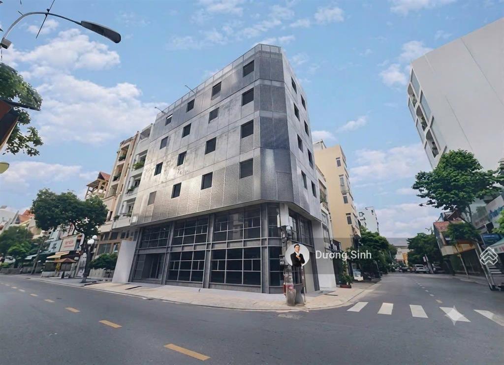Cho thuê tòa nhà góc 2 mặt tiền đường nguyễn minh hoàng. khu k300. dt 8,5x18m. 1 hầm  6 tầng.
