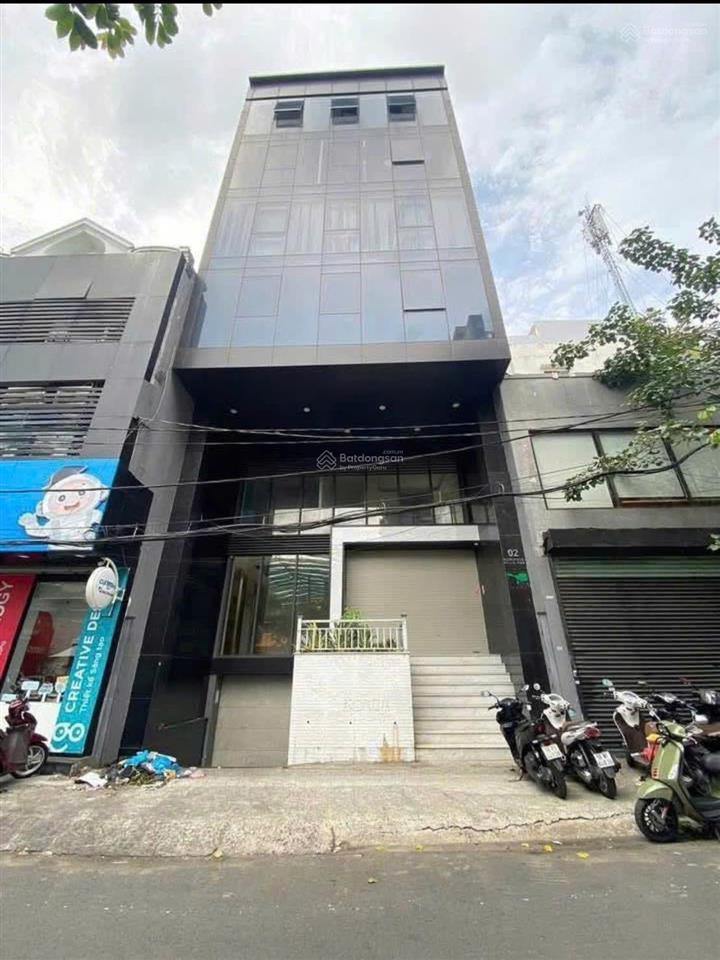 Cho thuê tòa nhà hẻm 8m thông khu vip k300. hầm  trệt  lửng  4 lầu. sàn trống suốt