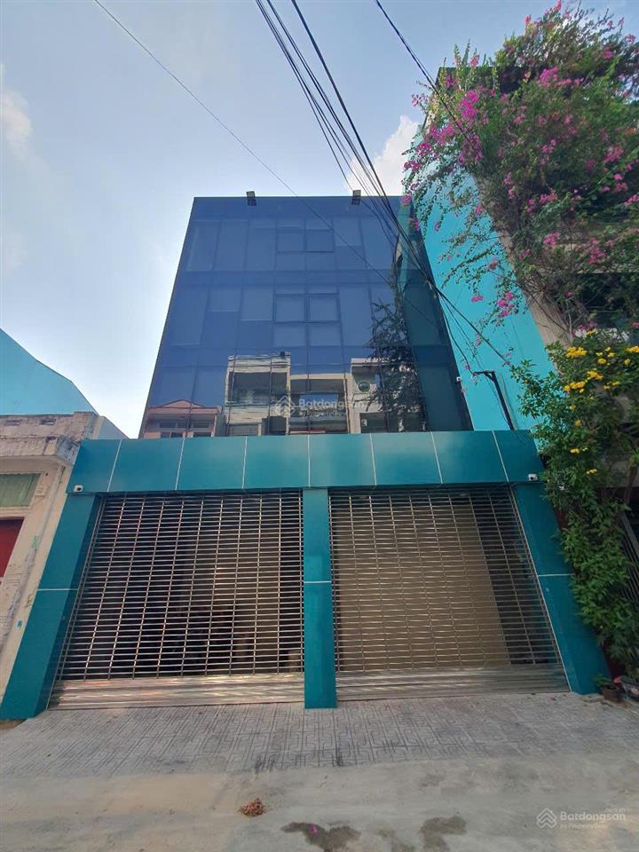 Cho thuê nhà nguyên căn mặt tiền khu k300. dt 8x20m. 1 trệt 4 lầu sân thượng, thang máy.