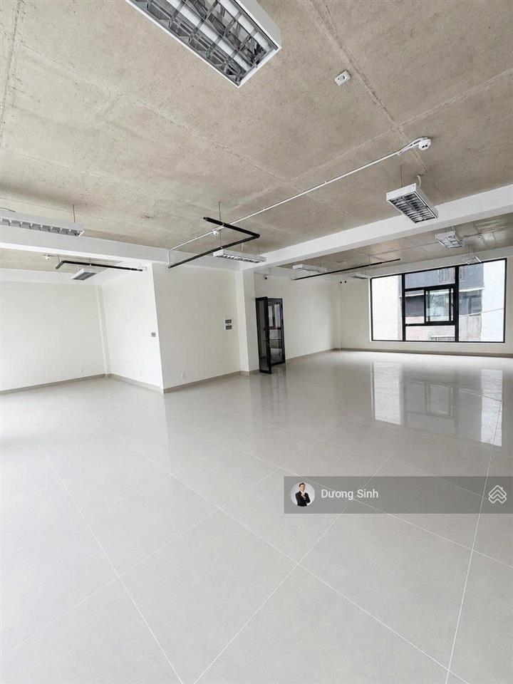 Tòa nhà cho thuê đường cách mạng tháng tám. dt 10x16m. 1 hầm  6 tầng. sàn suốt. pccc